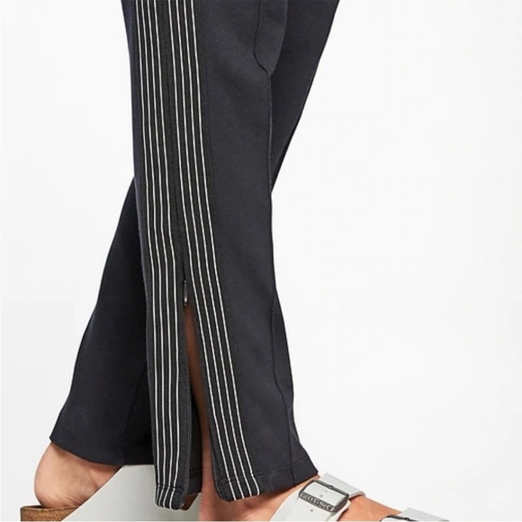 Athleta Commuter Sporty Track Pants size S - Picture 8 of 10
